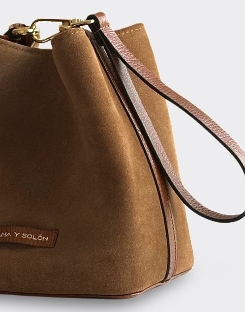 Bucket Suede Mini Bourbon - Imagen 5